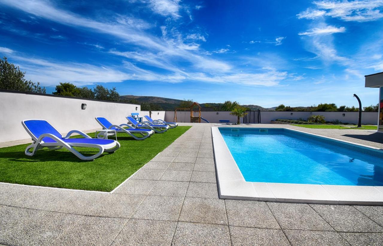 Resort Renjeland Sibenik Exterior photo
